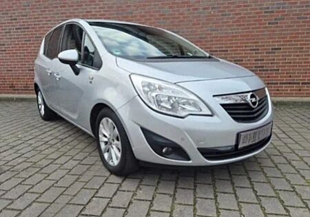 Opel Meriva 1.4 150 Jahre*AHK*Parkhilfe*Angebot*