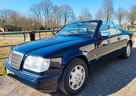 Mercedes-Benz 200 Cabrio