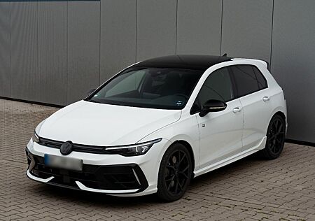 VW Golf Volkswagen R 2,0 l TSI 4M DSG BLACK EDITION*PANO*AKRAPO