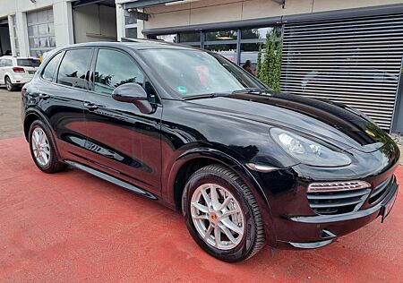 Porsche Cayenne S Diesel Sport Design Paket