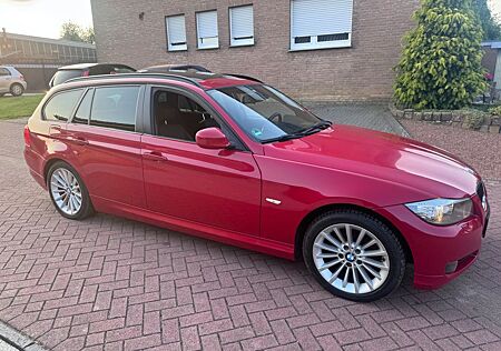 BMW 320 DIESEL*NAVI*XENON*PANORAMA*TEMPOMAT*