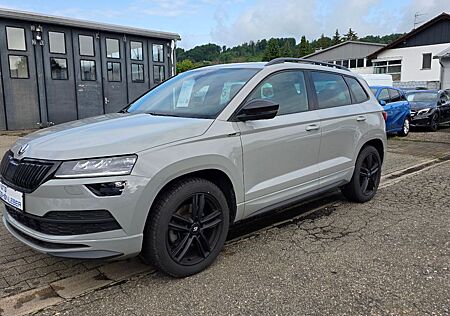 Skoda Karoq Sportline DSG 4x4*Pano*ACC*RFK*AHK*LED*PDC
