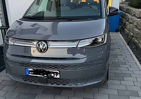 VW T7 Multivan Volkswagen 2,0 TDI SCR DSG Style Style