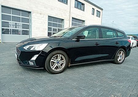 Ford Focus Turnier Cool & Connect ab 89€ mtl.