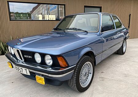 BMW 323i 5 Gang Sportgetriebe