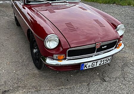 MG MGB GT V8