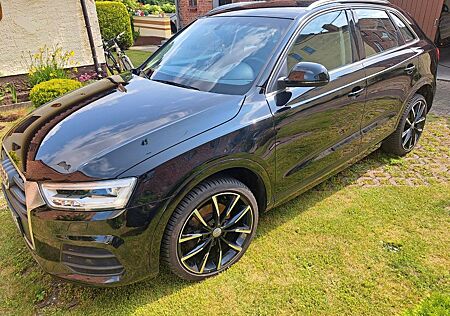 Audi Q3 2.0 TDI quattro S tronic 135kW design ,AHK