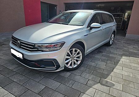 VW Passat Variant Volkswagen 1.4 TSI DSG GTE Variant LED