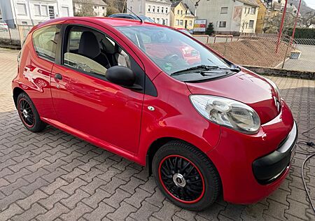 Citroën C1 Advance, 94000 km, Tüv 10/26, 2. Hand!