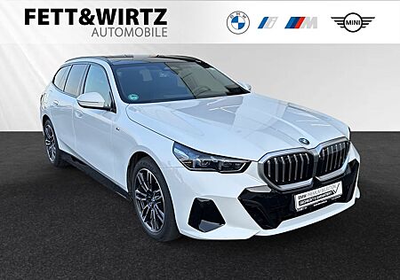 BMW 550e xDrive Touring M Sport|AHK|Pano|Autobahnass