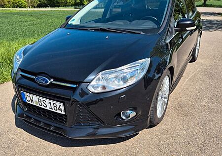 Ford Focus 1,6 EcoBoost Titanium