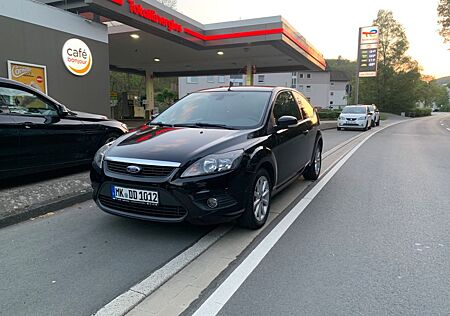 Ford Focus 1,6TDCi Euro 5 TÜV NEU 05/2027