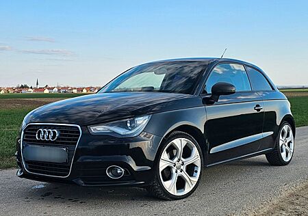Audi A1 8X 1.6 TDI Xenon Sportsitze Navi SHZ 18