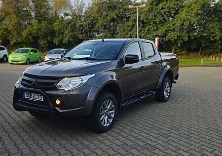 Mitsubishi L200 SUV-Star DK 4WD *AHK *Trittbretter *LRA