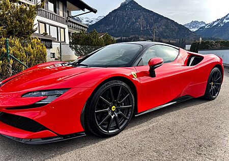 Ferrari SF90 Stradale Carbon Garantie u.Inspektion neu
