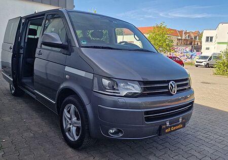 VW T5 Multivan gebraucht kaufen VW T5 Multivan Volkswagen 7xSitzer+Bett-AHK-neuer Motor -1Hand