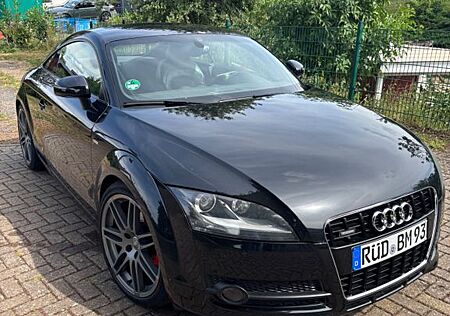Audi TT Coupe 2.0 TDI quattro -