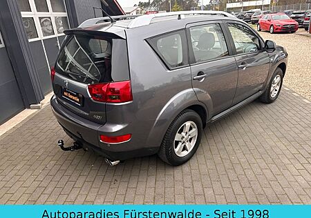 Peugeot 2.2Ltr. 4x4/ 7-Sitze/ 1.Hand/ AHK