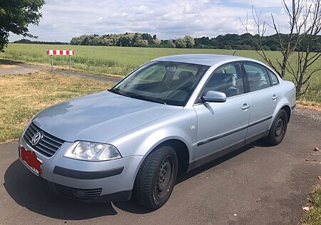 VW Passat Volkswagen 2.0 Auto Comfortline