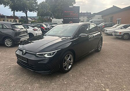 VW Golf Volkswagen VIII Lim. R-Line 4Motion *NAVI*RKAM*HK*