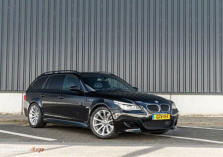 BMW M5 Touring // Erst lack // A1 Zustand