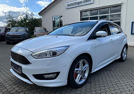 Ford Focus Titanium Sportpaket AHK Xenon Sound Navi