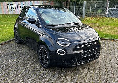 Fiat 500E "la Prima" Limousine 42 kWh La Prima