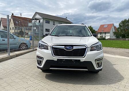 Subaru Forester 2.5!!* Platinum Lineartronic*TÜV NEU*