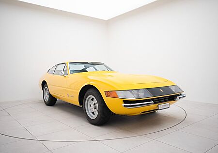 Ferrari 365 GTB Daytona / Plexiglas
