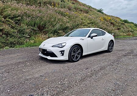 Toyota GT86 - Relax Garantie - Checkheft