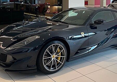 Ferrari 812 Einzelstück - Neuwagenzustand mit Werksgarantie