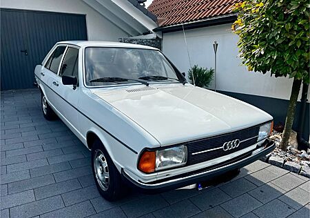 Audi 80 GLS Automatik 1. Hand 60Tkm Sammlerzustand