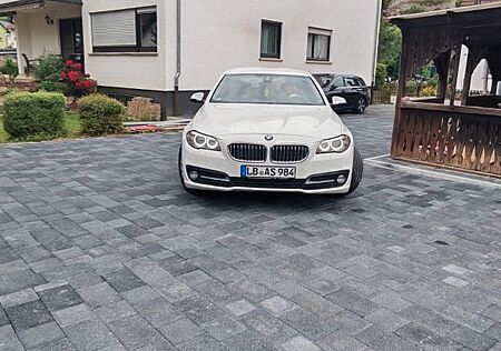 BMW 530d Touring A -