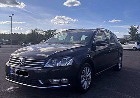 VW Passat Volkswagen 2.0 TDI DSG 130kW Business Edition BM...