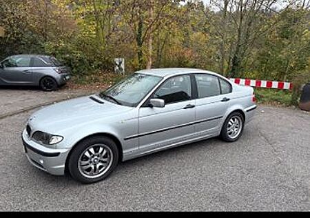 BMW 318i - e46