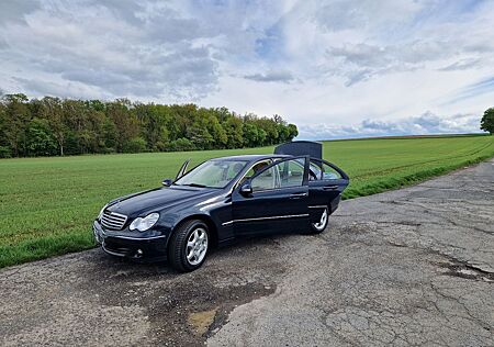 Mercedes-Benz C 180 Kompressor Elegance W203