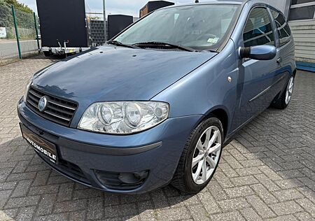 Fiat Punto 1.4 16V Dynamic /ALLWETTER/ TÜV