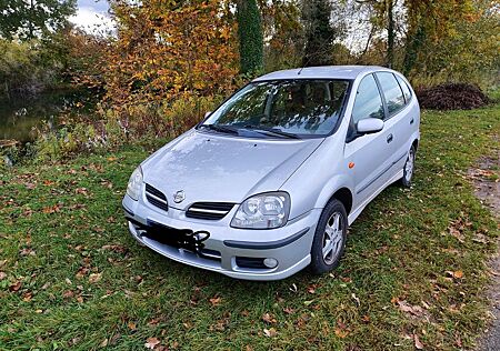 Nissan Almera Tino 1.8 acenta acenta