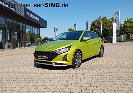 Hyundai i20 Kamera Klima Navi Tempo Spurhalte SHZ LHZ