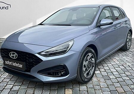 Hyundai i30 III Hatchback 1,0 T-GDi Family LED Navi