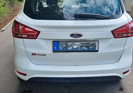 Ford B-Max 1,4 66kW Ambiente Ambiente