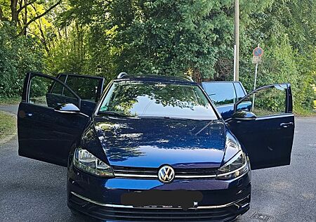VW Golf Volkswagen 1.0 TSI OPF IQ.DRIVE Variant IQ.DRIVE