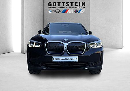 BMW iX3 Impressive Harmann & Kardon
