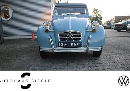 Citroën 2 CV Erstlack Selbstmördertüren