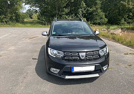 Dacia Sandero SCe 75 Stepway Essential Stepway Ess...