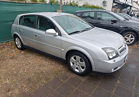 Opel Signum Elegance