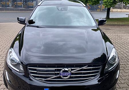 Volvo XC 60 XC60 D5 AWD Summum Geartronic Summum