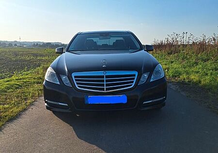 Mercedes-Benz E 220 CDI BlueEFFICIENCY AVANTGARDE AVANTGARDE