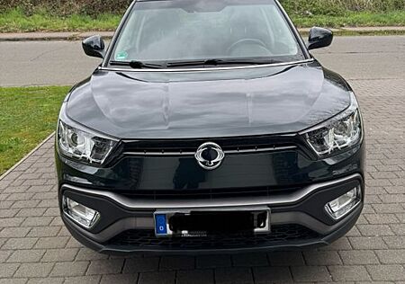 SsangYong XLV 1.6 e-XGi 160 QUARTZ 4WD Auto QUARTZ