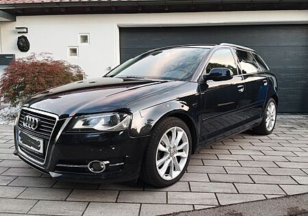 Audi A3 2.0 TDI (DPF) Ambiente Sportback Ambiente